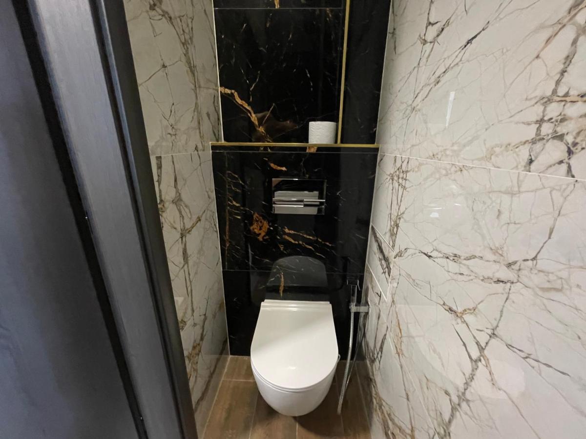 Grand Viceroy Apartments - Gothic Tower View 布拉格 外观 照片